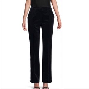 $650 Escada Turanula Velvet Pants
Rich Dark Brown Color Size 16